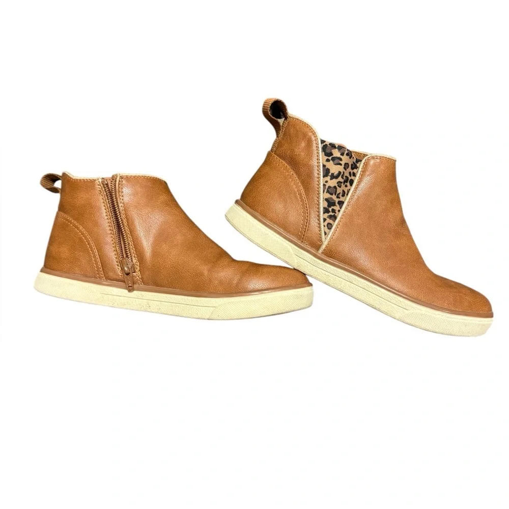 Light Brown Women OR Girls Booties - Picture 4 of 5